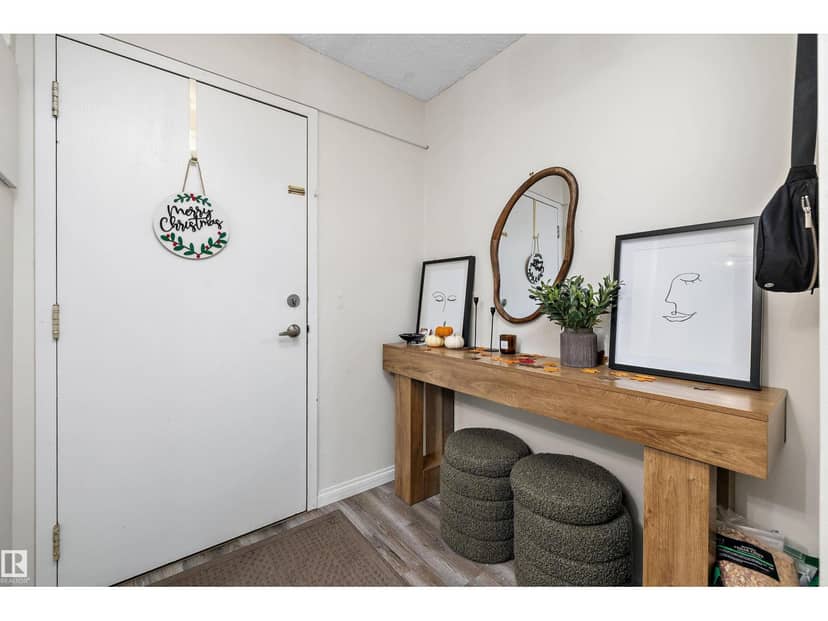 #302 51 Brown St, Stony Plain, photo 3