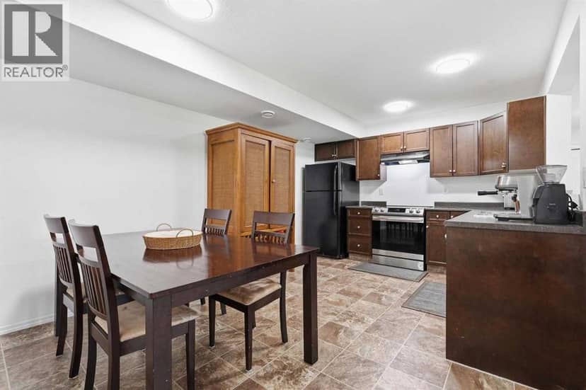 400, 8 Bayside Place, Strathmore, photo 5