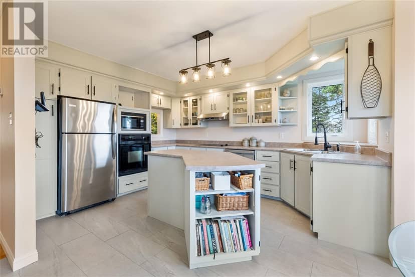 269 Bauline Line Extension, Portugal Cove-St. Philips, photo 8