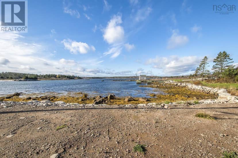 195 Government Road, Sambro