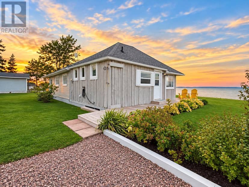 22 Arts Road, Sherbrooke
