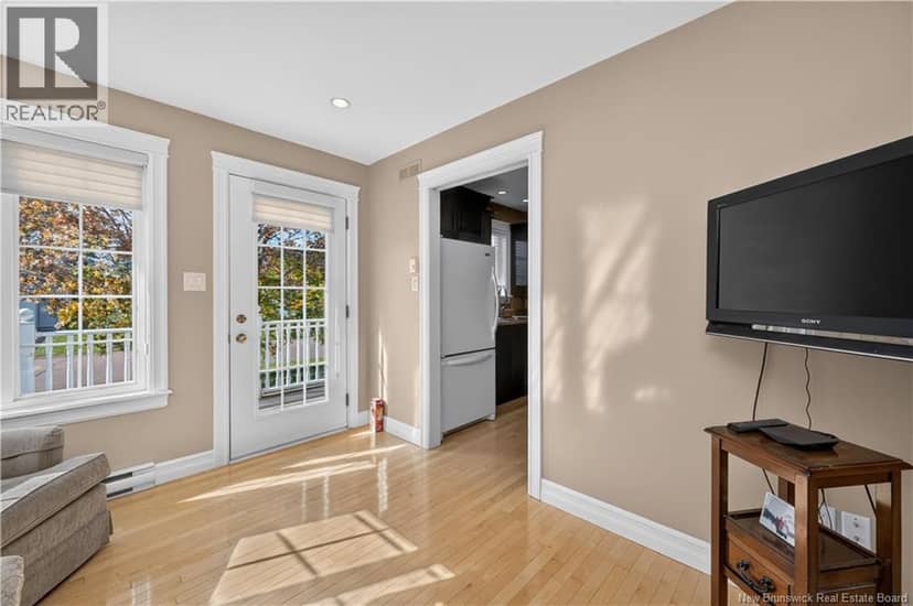 3 Eastgate Court, Riverview, photo 4