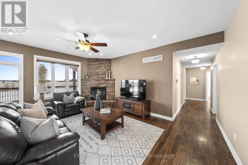 5579 Lombardy Drive, Ottawa, photo 6