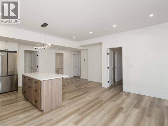 102-5168 5th Avenue, Whitehorse, photo 6