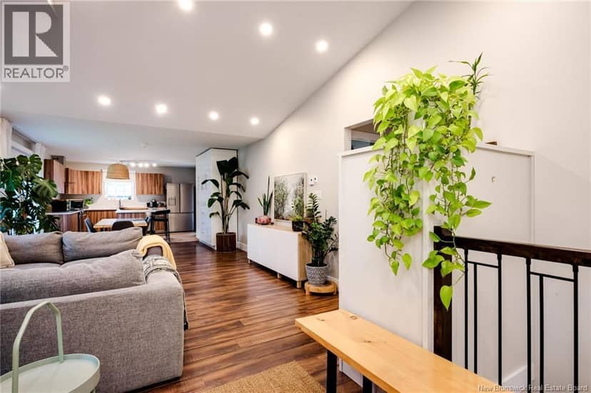 361 Kinnear Road, Cormier Village, photo 2
