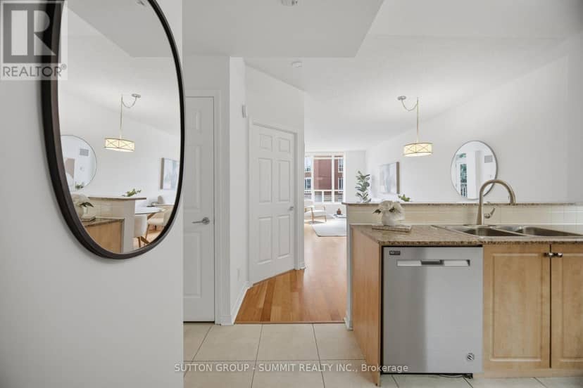 205 - 455 Rosewell Avenue, Toronto, photo 4