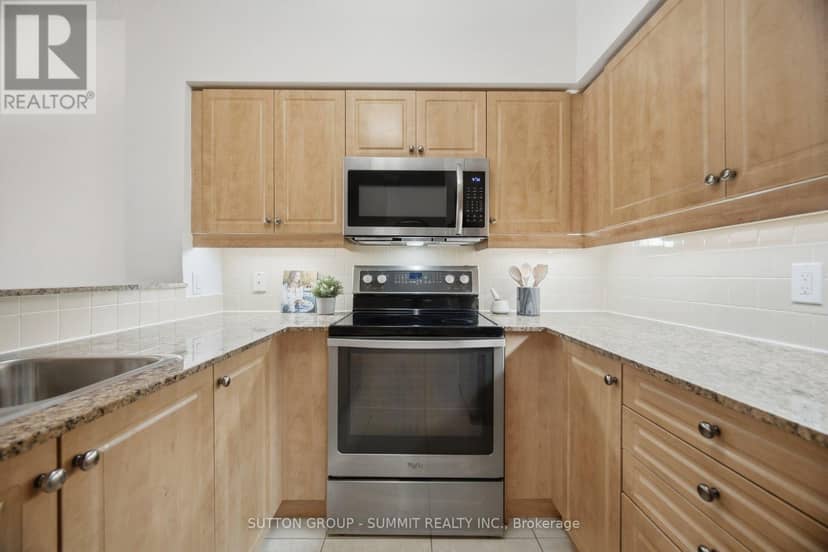 205 - 455 Rosewell Avenue, Toronto, photo 7