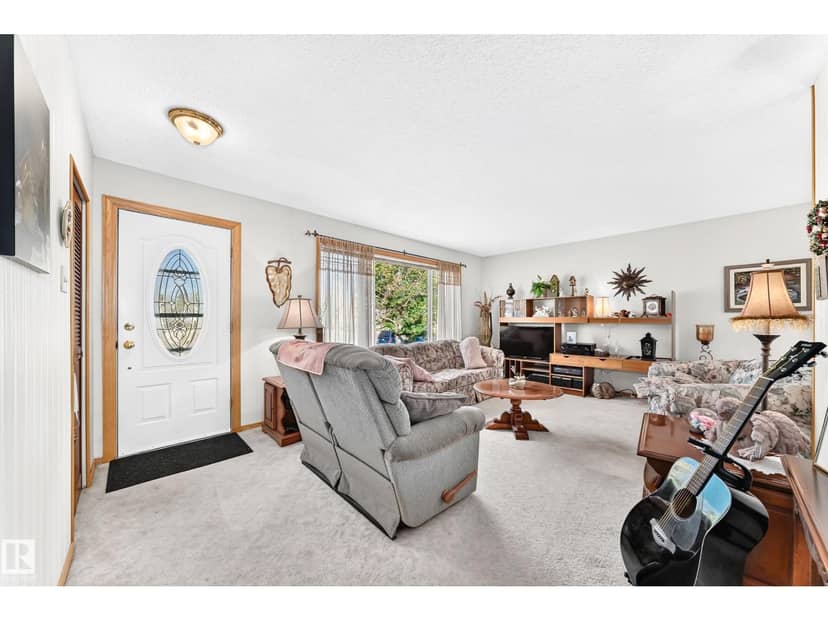 13515 86 ST NW NW, Edmonton, photo 2