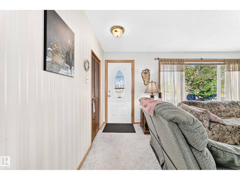 13515 86 ST NW NW, Edmonton, photo 3