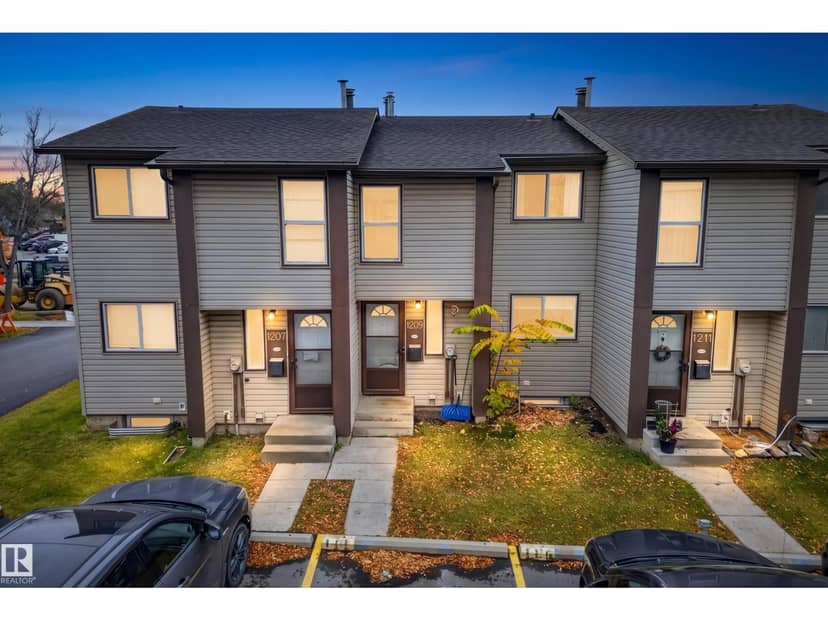 1209 Hooke Rd NW, Edmonton