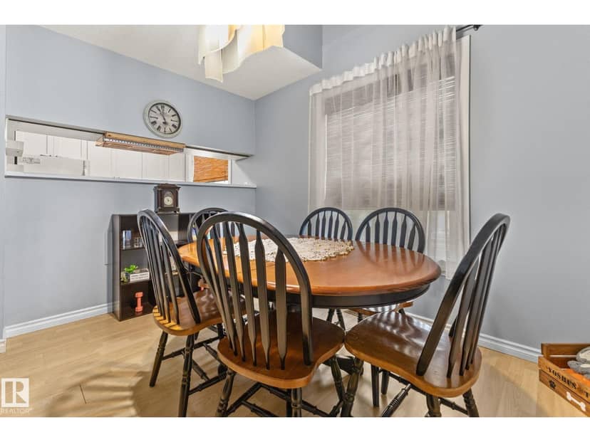 582 Lakewood Rd N NW, Edmonton, photo 8