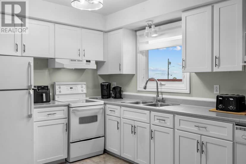 10 LONGWORTH Street, Souris, photo 6