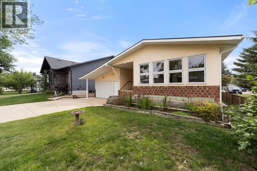 5012 53 Street, Stettler, photo 2