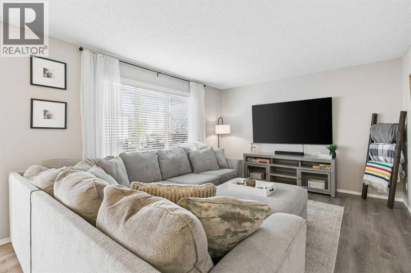 2058 Sagewood Rise SW, Airdrie, photo 4