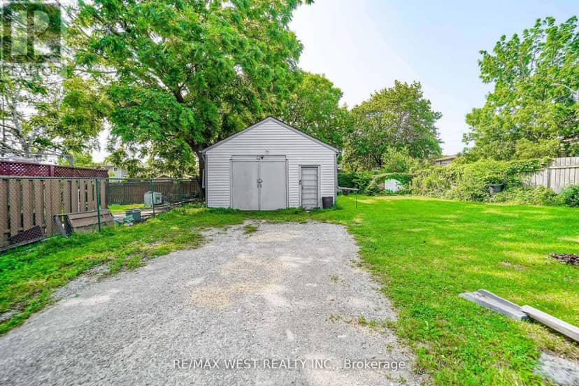 489 Dean Avenue, Oshawa, photo 8