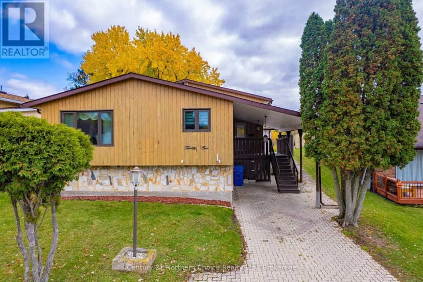 25 Cambrian Drive, Kenora
