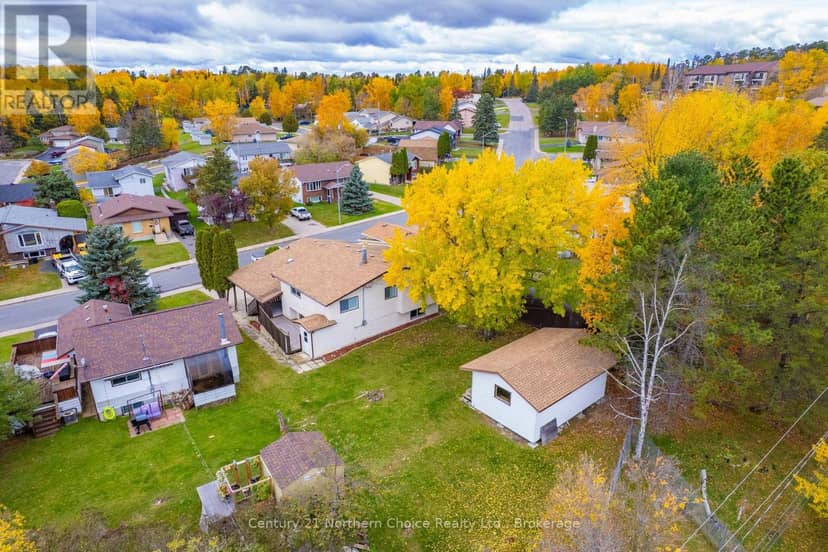 25 Cambrian Drive, Kenora, photo 2
