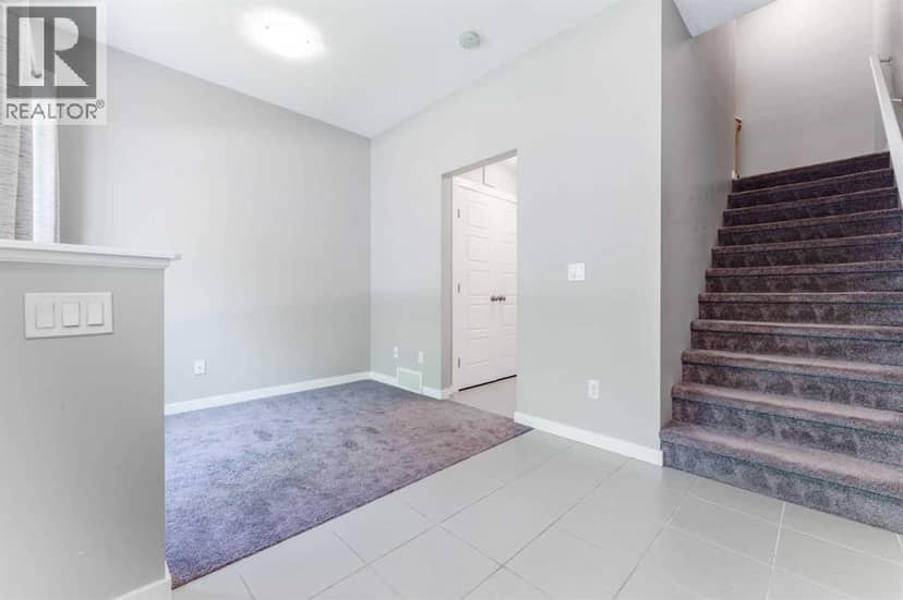 349, 130 New Brighton Way SE, Calgary, photo 2