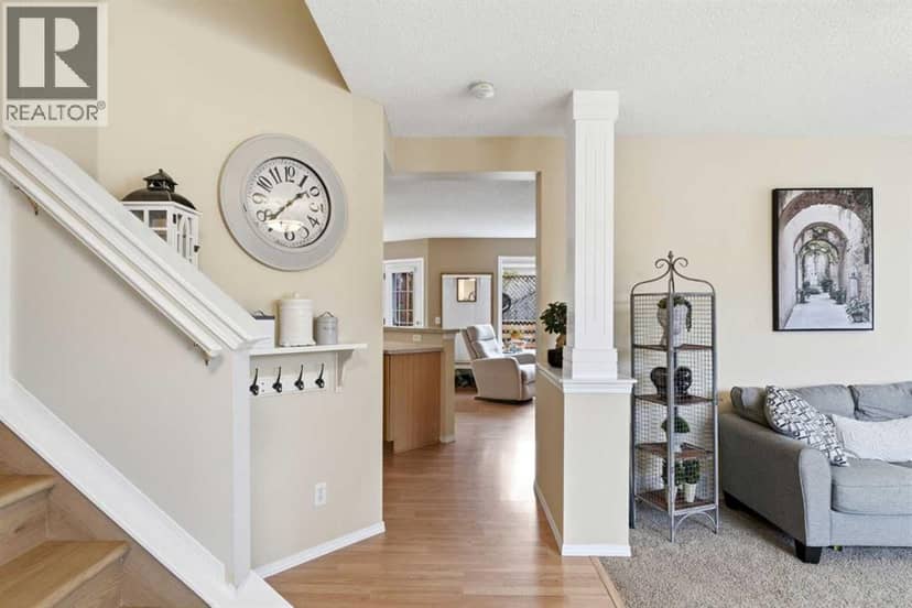 49 Bridleridge Road SW, Calgary, photo 4