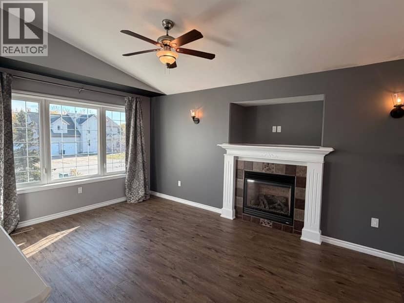 10115 93 Street, Sexsmith, photo 3