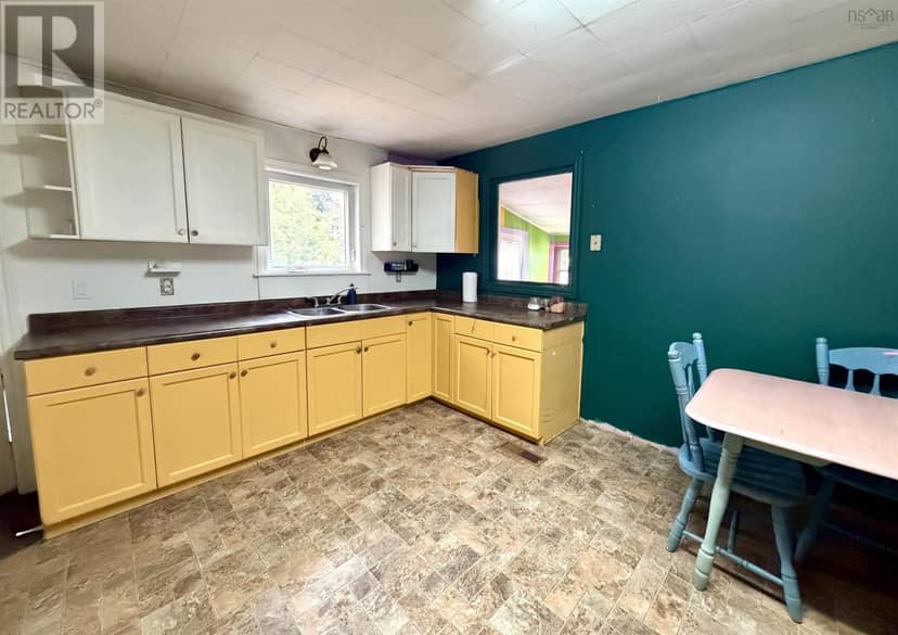 14967 Highway 1, Wilmot, photo 6