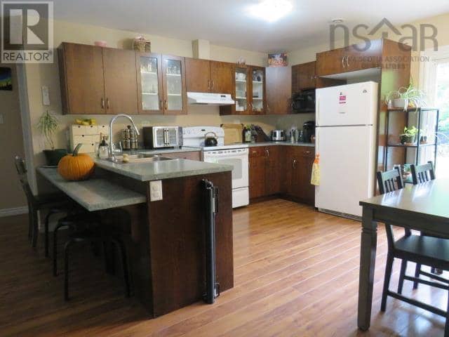 440 Woodville Road, Green Hill, photo 8