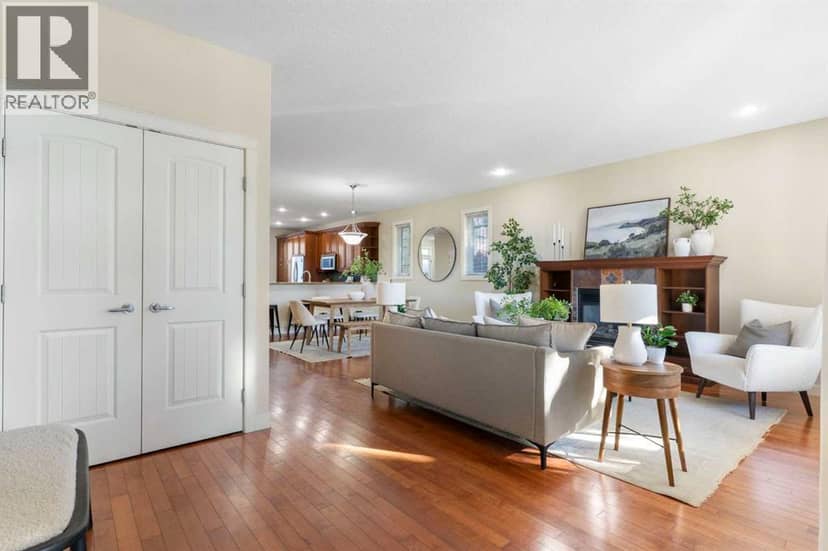 126 30 Avenue NE, Calgary, photo 3