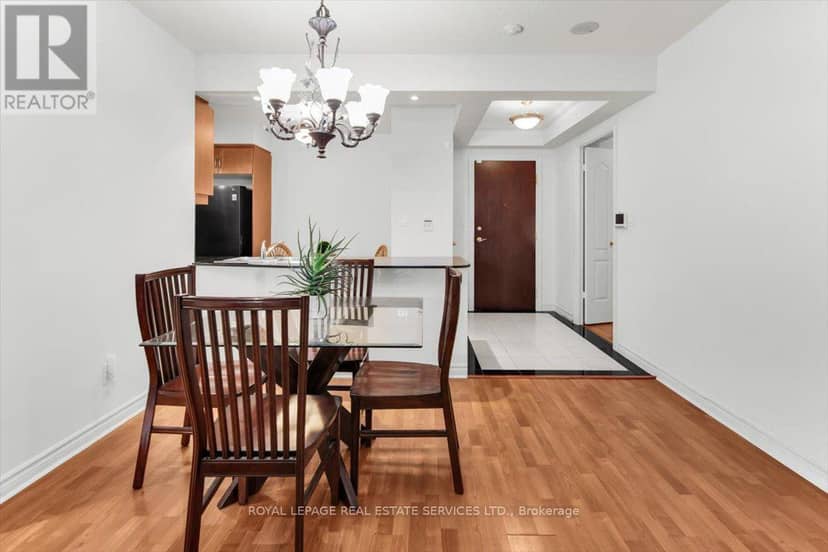 317 - 28 William Carson Crescent, Toronto, photo 6