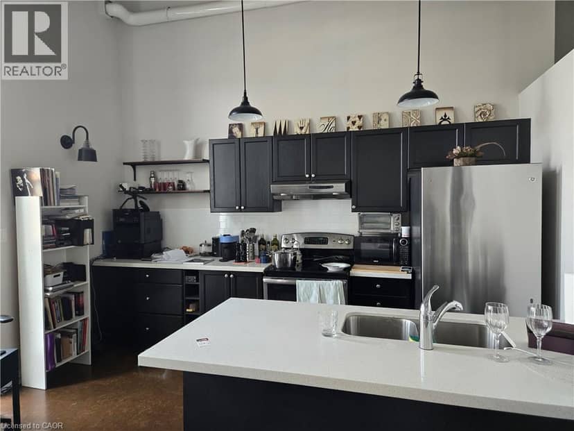 11 REBECCA Street Unit# 202, Hamilton, photo 3