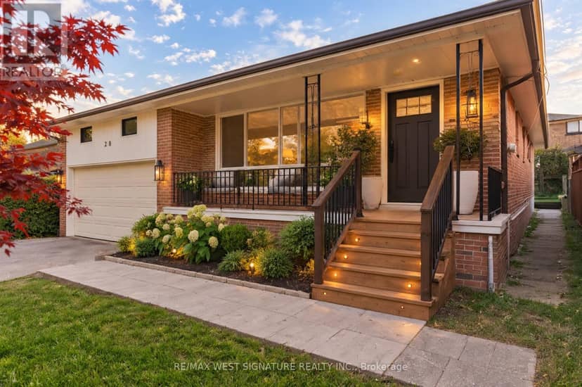 28 Bluehaven Crescent, Toronto, photo 2