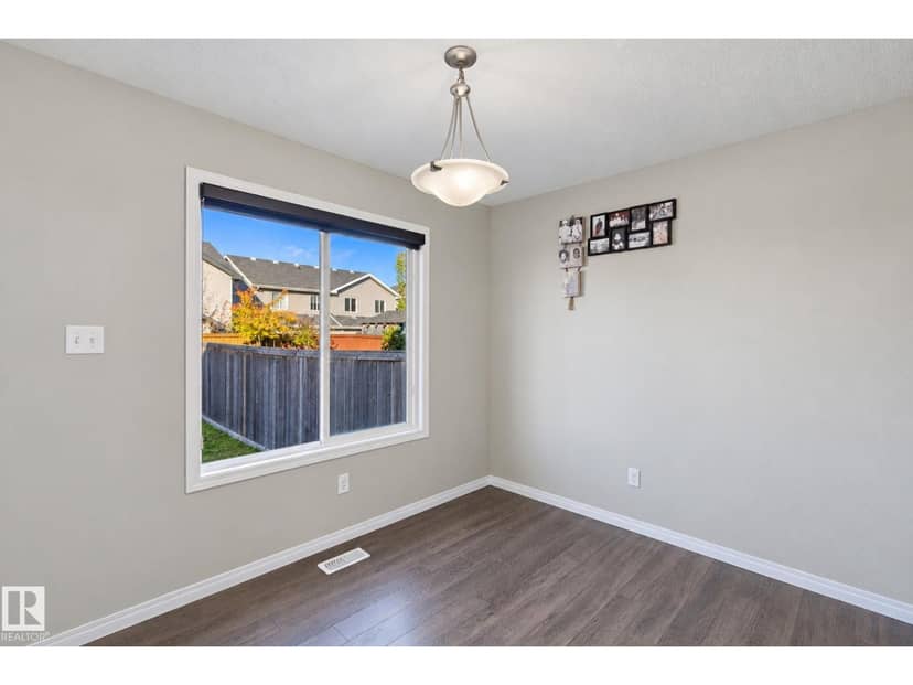 3026 16A AV NW, Edmonton, photo 7