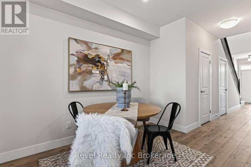 325 Kading Crescent, Woodstock, photo 7