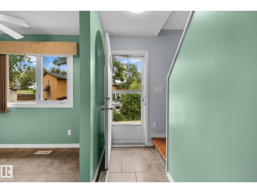 152 Woodstock NW, Edmonton, photo 6