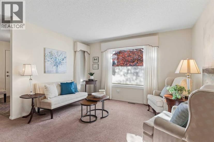 107 Coach Side Terrace SW, Calgary, photo 4