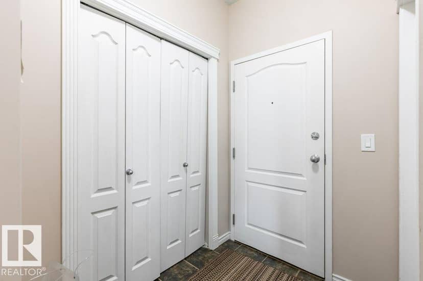 #135 16807 100 AV NW, Edmonton, photo 3