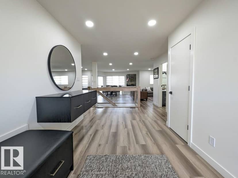 10672 153 AV NW, Edmonton, photo 2