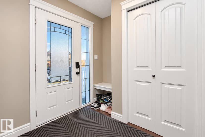 1316 29 AV NW, Edmonton, photo 2