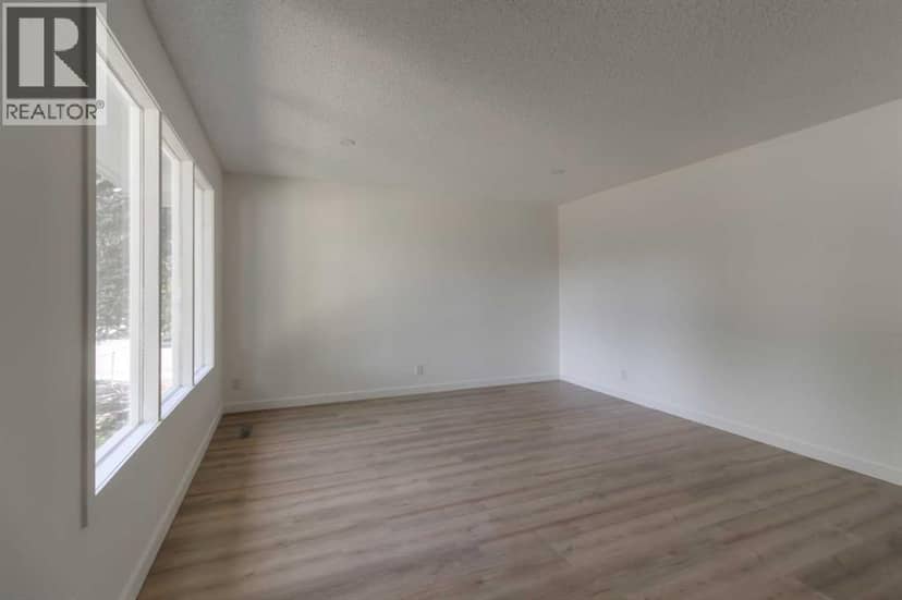 1721 2B Avenue N, Lethbridge, photo 5