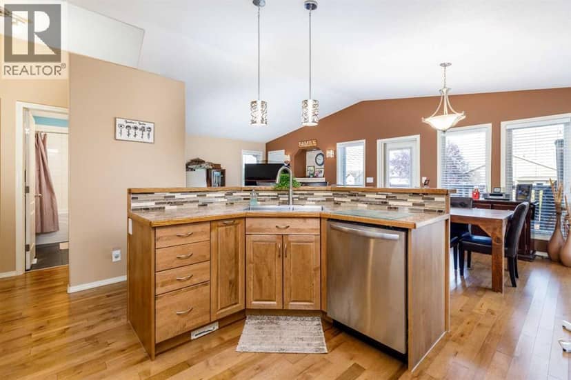 8 Innes Close, Red Deer, photo 8
