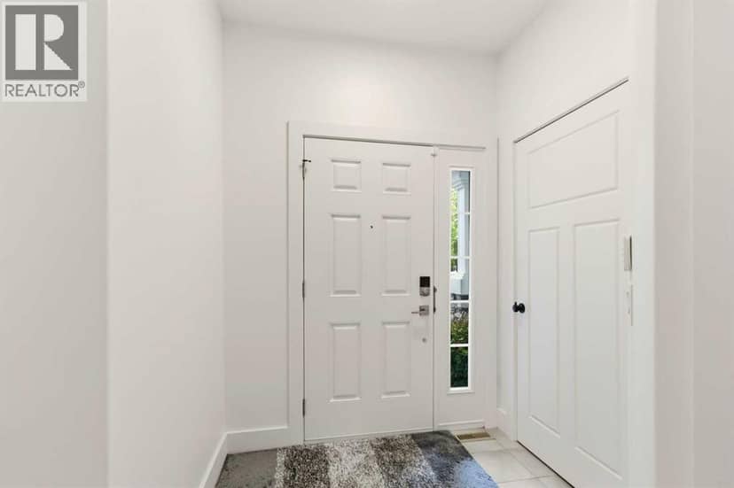100 Dakin Drive, Fort McMurray, photo 3