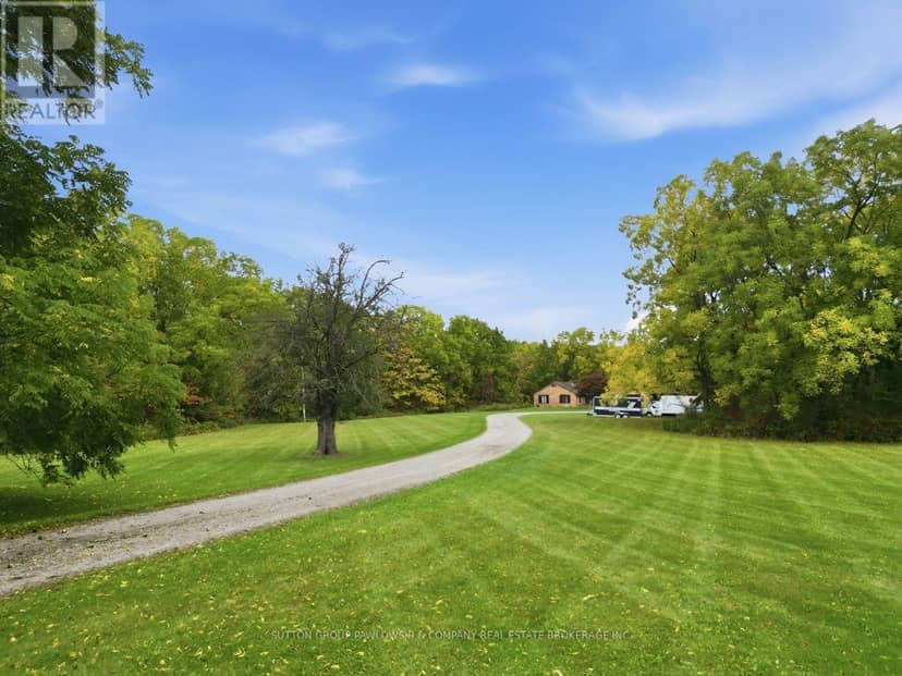 2174 Parkhill Drive, North Middlesex, photo 6