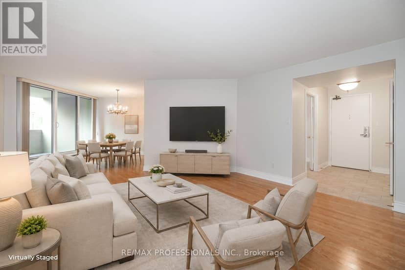 105 - 95 La Rose Avenue, Toronto, photo 5