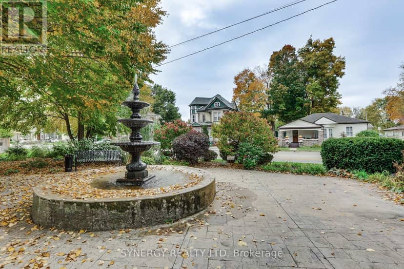 210 Albert Street, Strathroy-Caradoc, photo 3