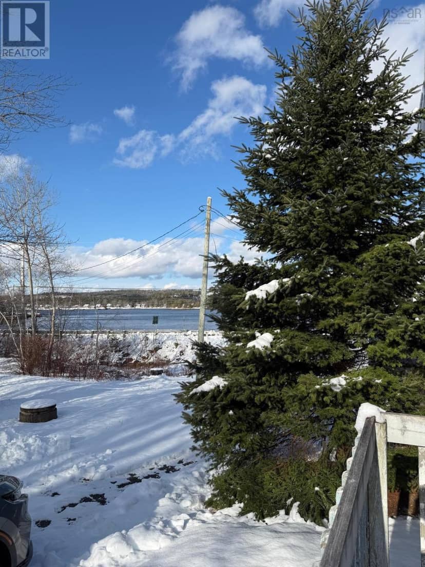 75 Cove Road, Conquerall Bank, photo 4