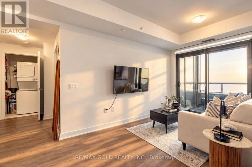 2701 - 2920 Hwy 7 W, Vaughan, photo 5