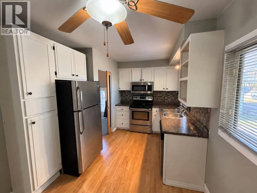 4721 55th Avenue, High Prairie, photo 3