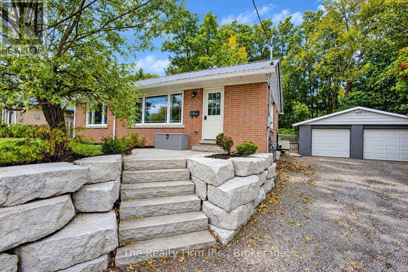 15 Dumbarton Street, Guelph