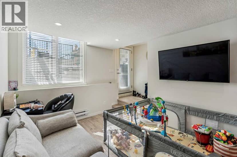 312, 260 Rowley Way NW, Calgary, photo 6