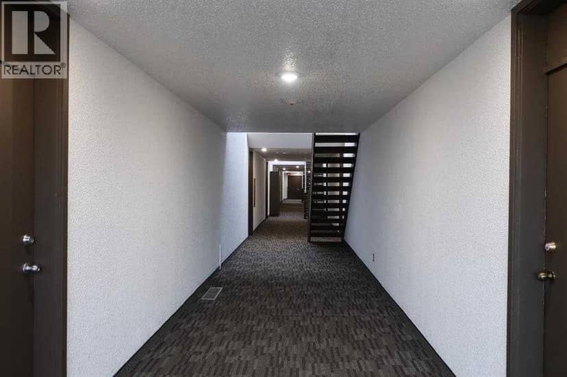 1600, 21 MacDonald Drive, Fort McMurray, photo 4