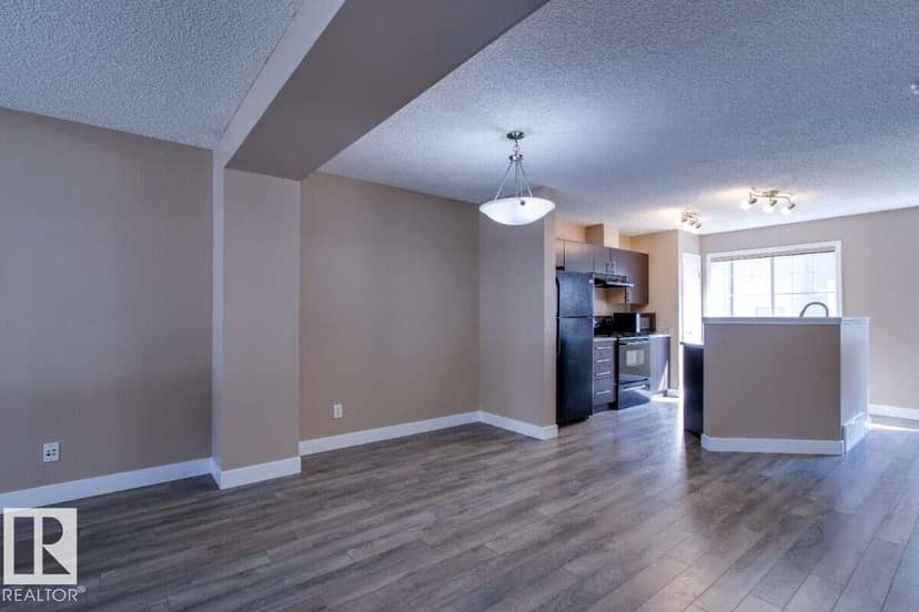 #15 8304 11 AV SW, Edmonton, photo 7